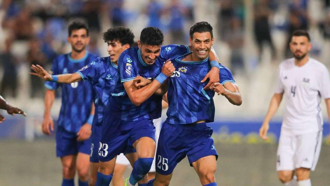 احتفال لاعبي القوة الجوية