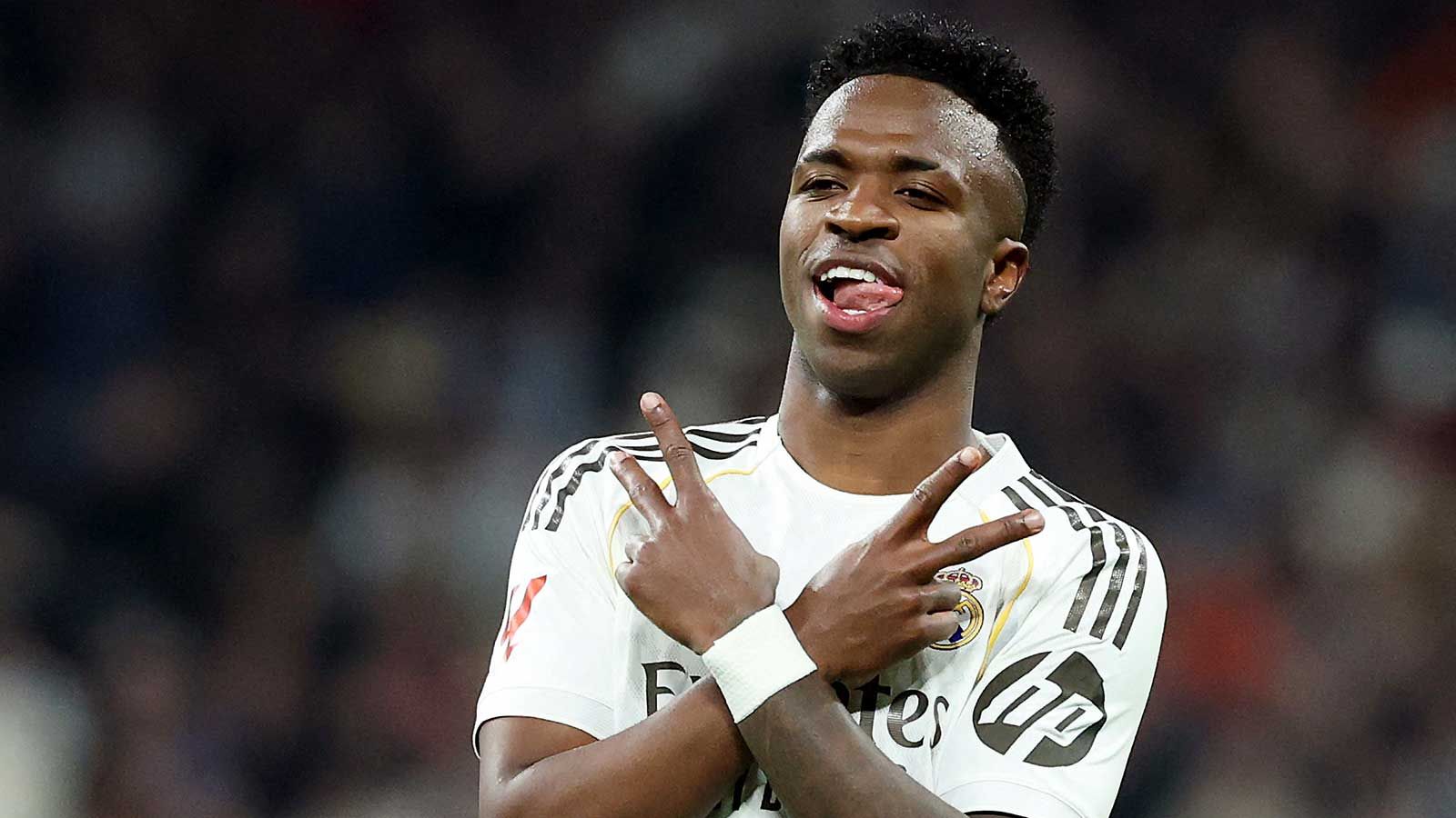 جماهير ريال مدريد ترفع منسوب الدعم لفينيسيوس جونيور وتوجه رسائل واضحة لبيريز