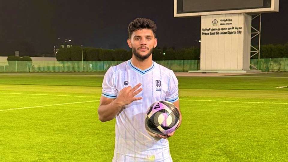 عبدالله آل عجيان مهاجم الأخدود