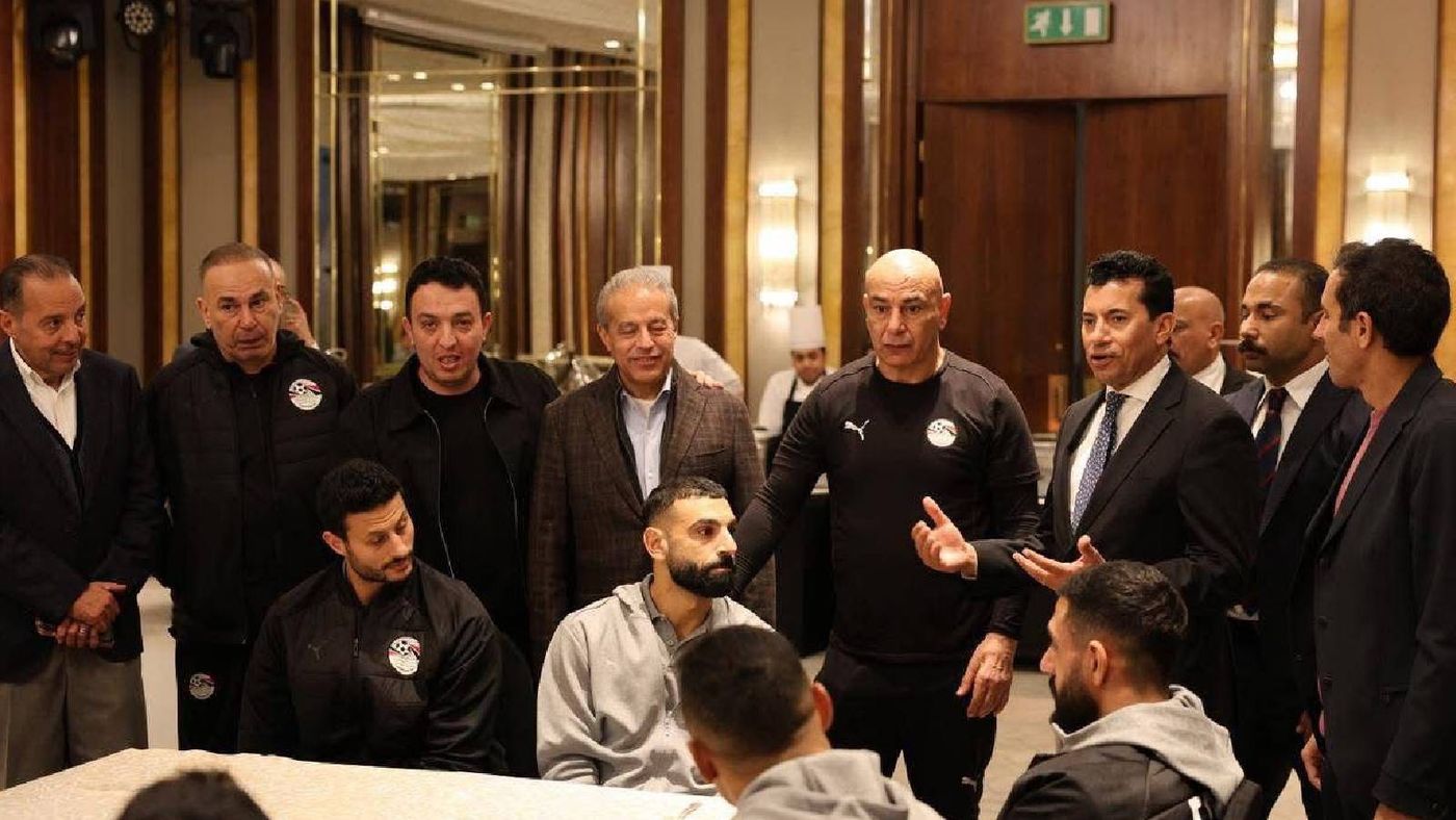 وزير الرياضة يحفز لاعبي منتخب مصر قبل أمم أفريقيا
