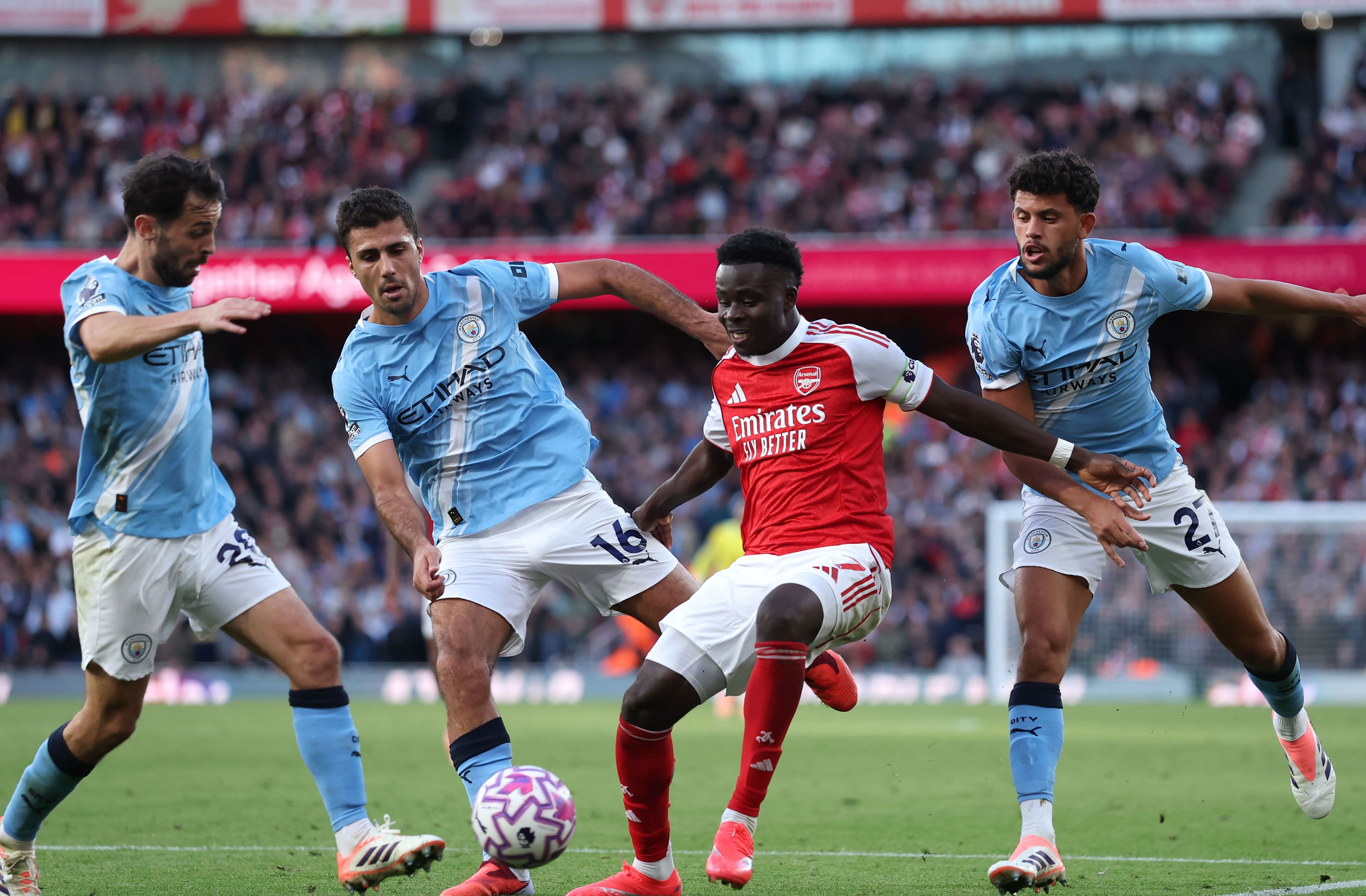 Man City - arsenal saka