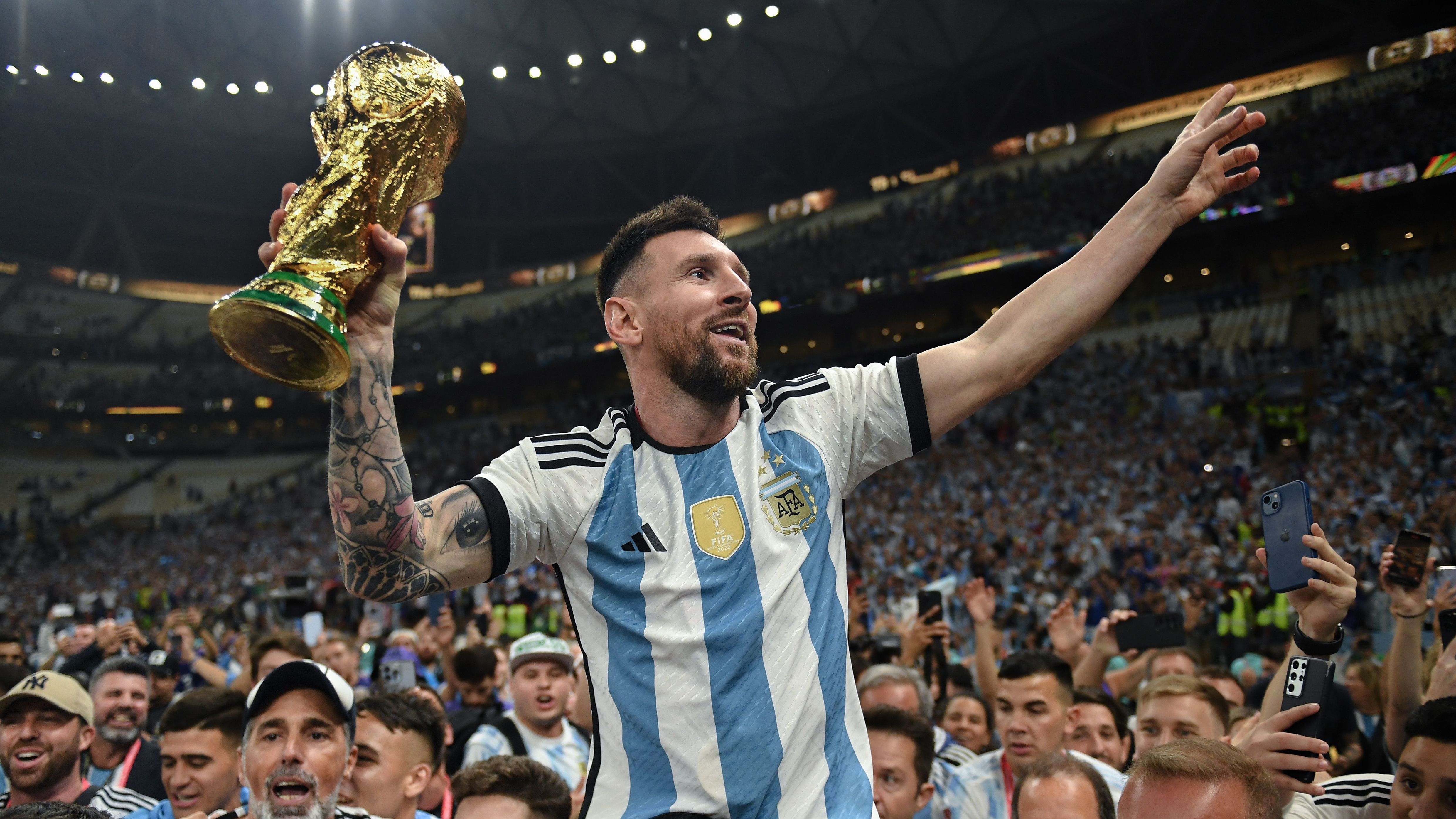 메시 월드컵 우승 Messi World Cup Trophy