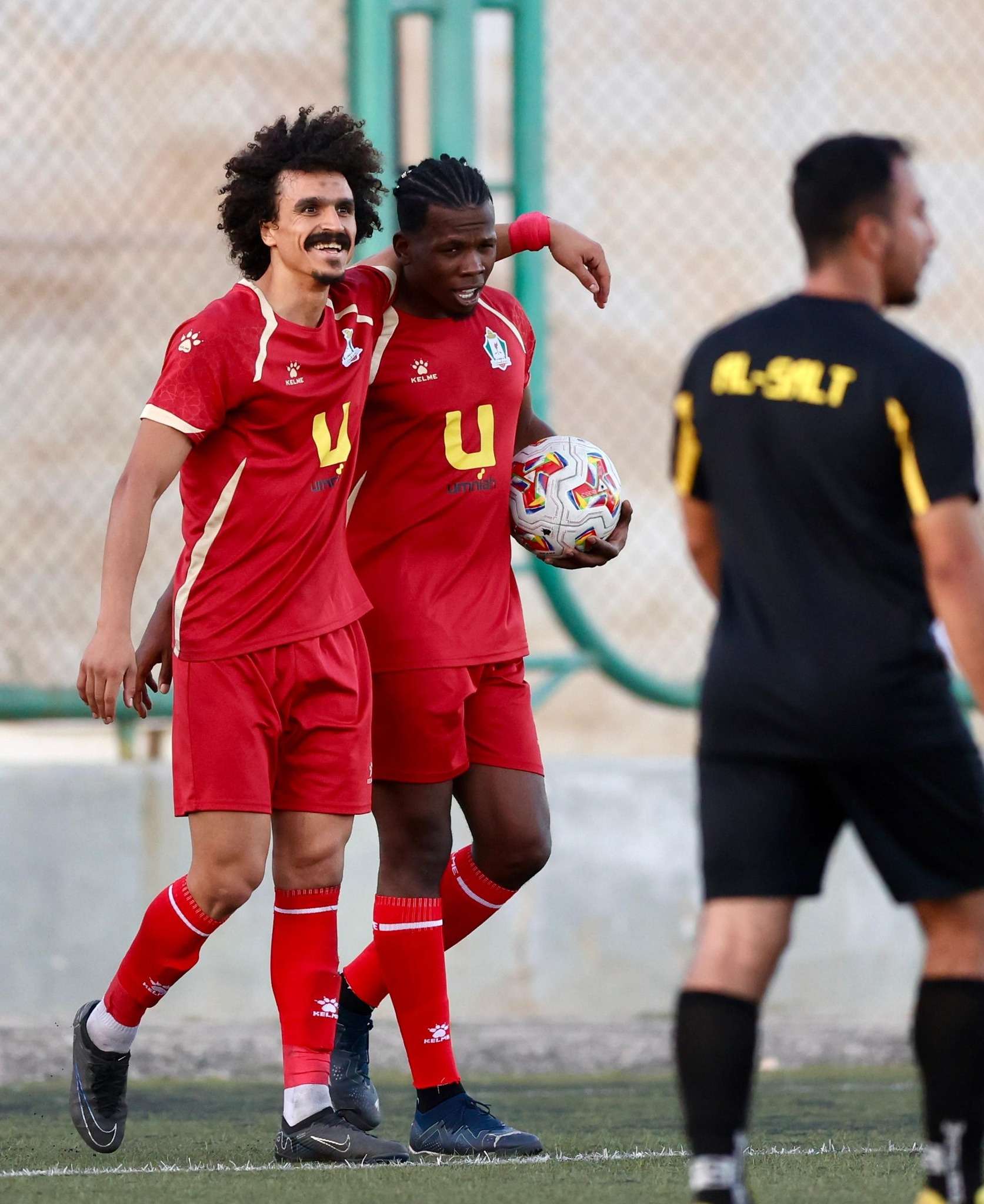 مصطفى معوض ومامادو نياس ثنائي الوحدات