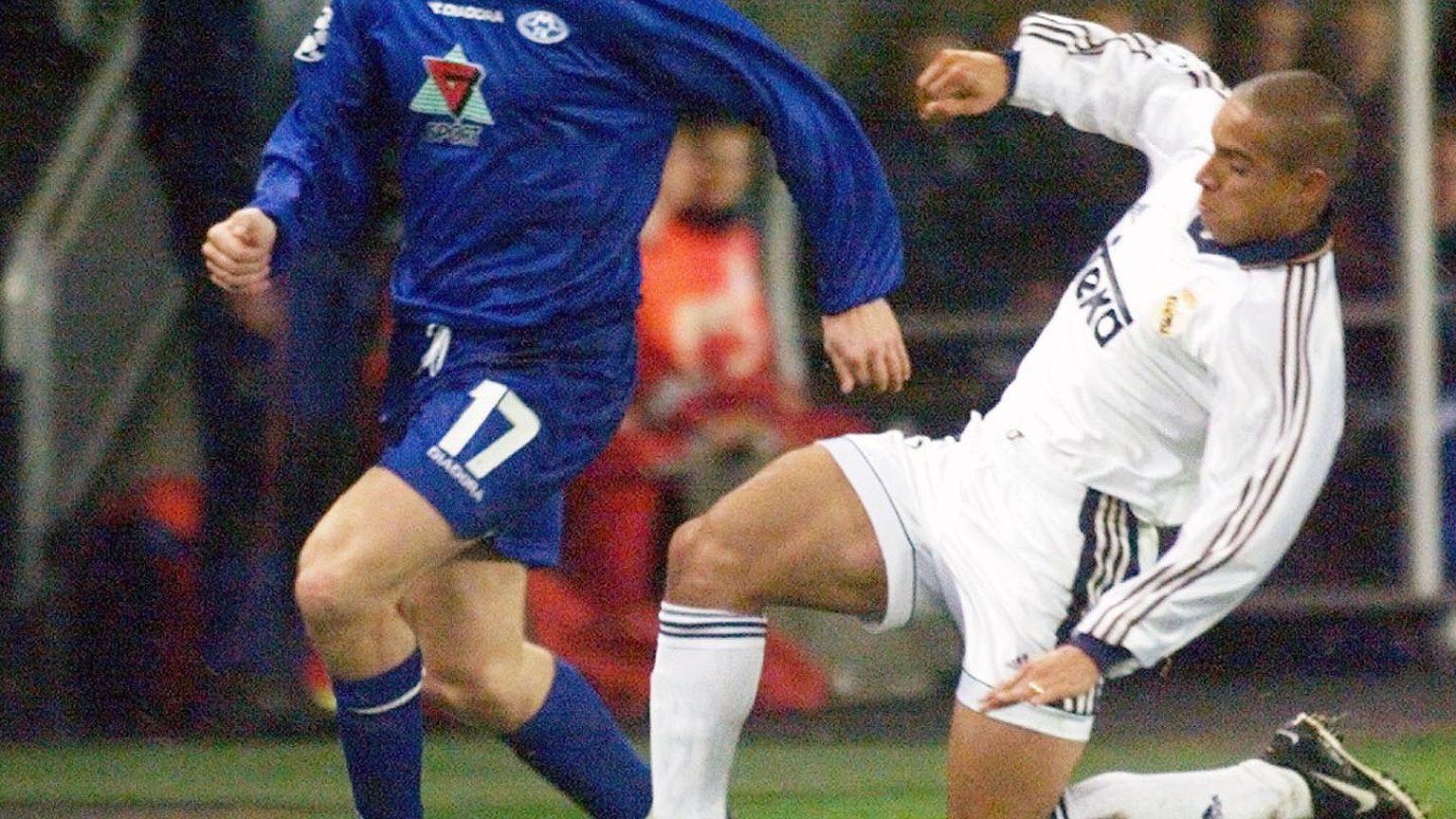 Roberto Carlos Real Madrid 