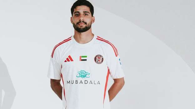 إبراهيم عادل بقميص الجزيرة الإماراتي