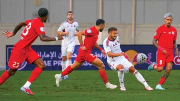 الدوري الإماراتي 