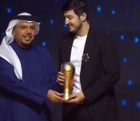 Sardar Azmoun1