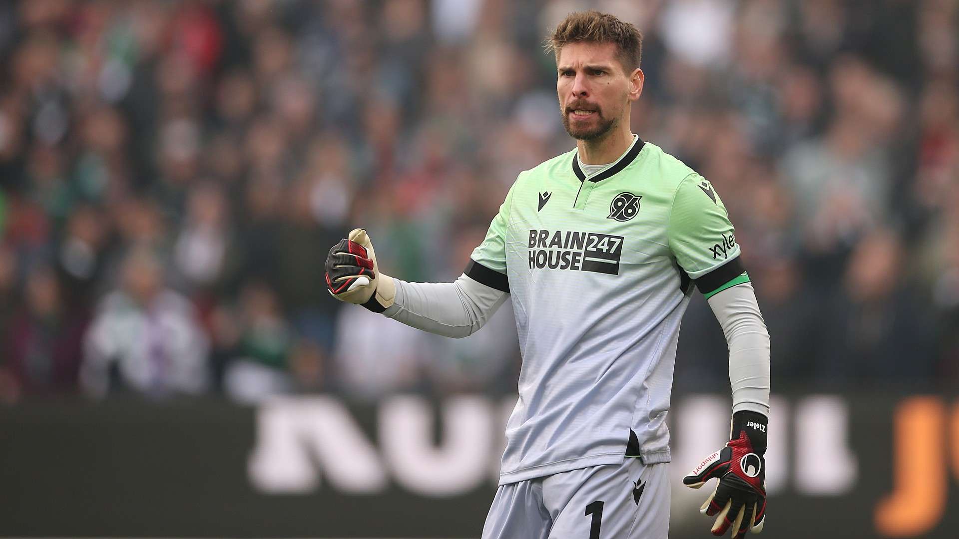 Ron-Robert Zieler, Goalkeeper of Hannover 96 