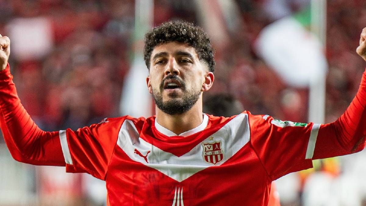 التونسي محمد علي بن حمودة مهاجم شبيبة بلوزداد يقترب من الأهلي المصري