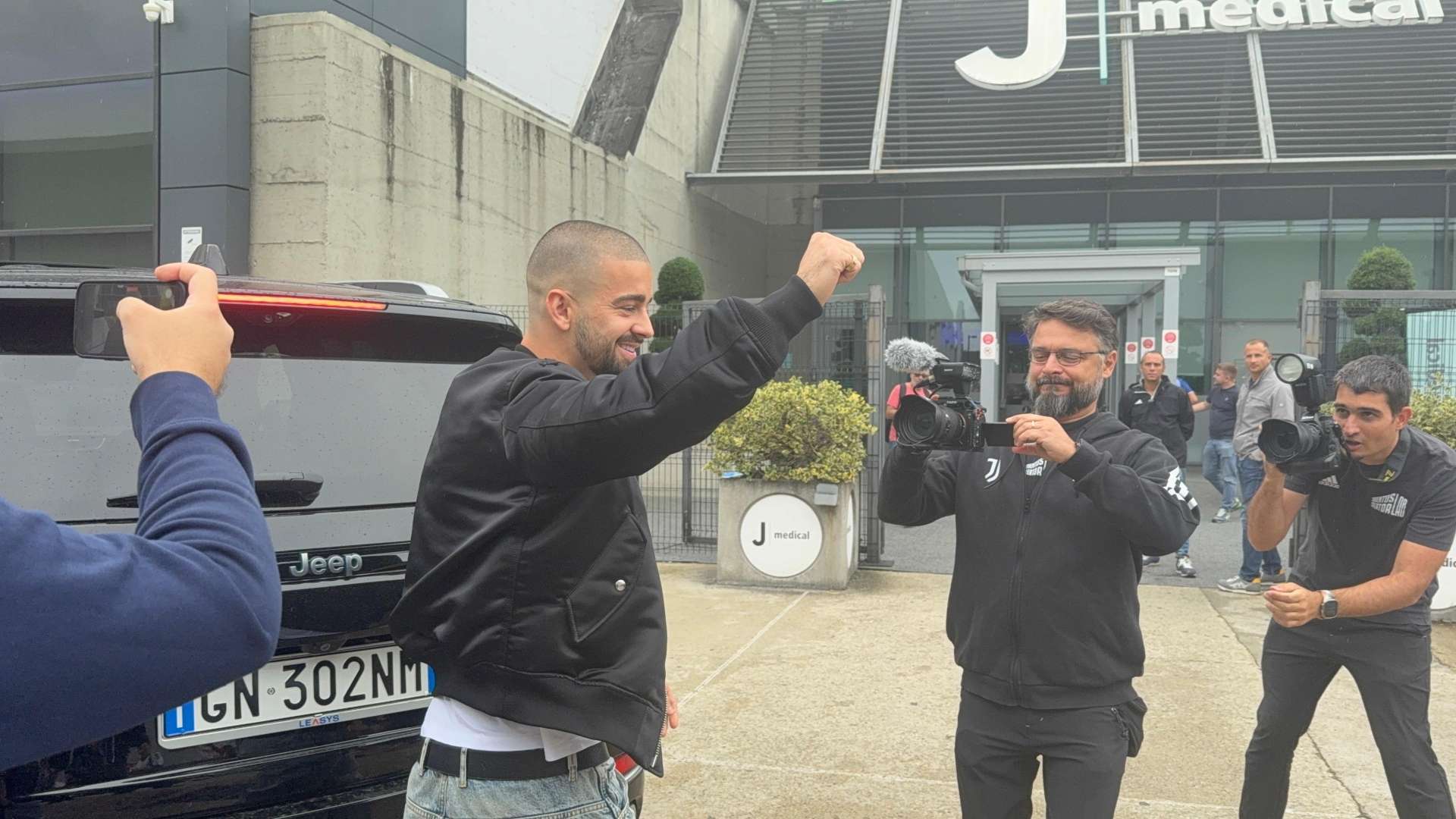 Zhegrova Juventus J Medical