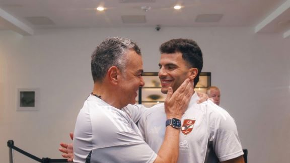 خالد مرتجي مع زيزو