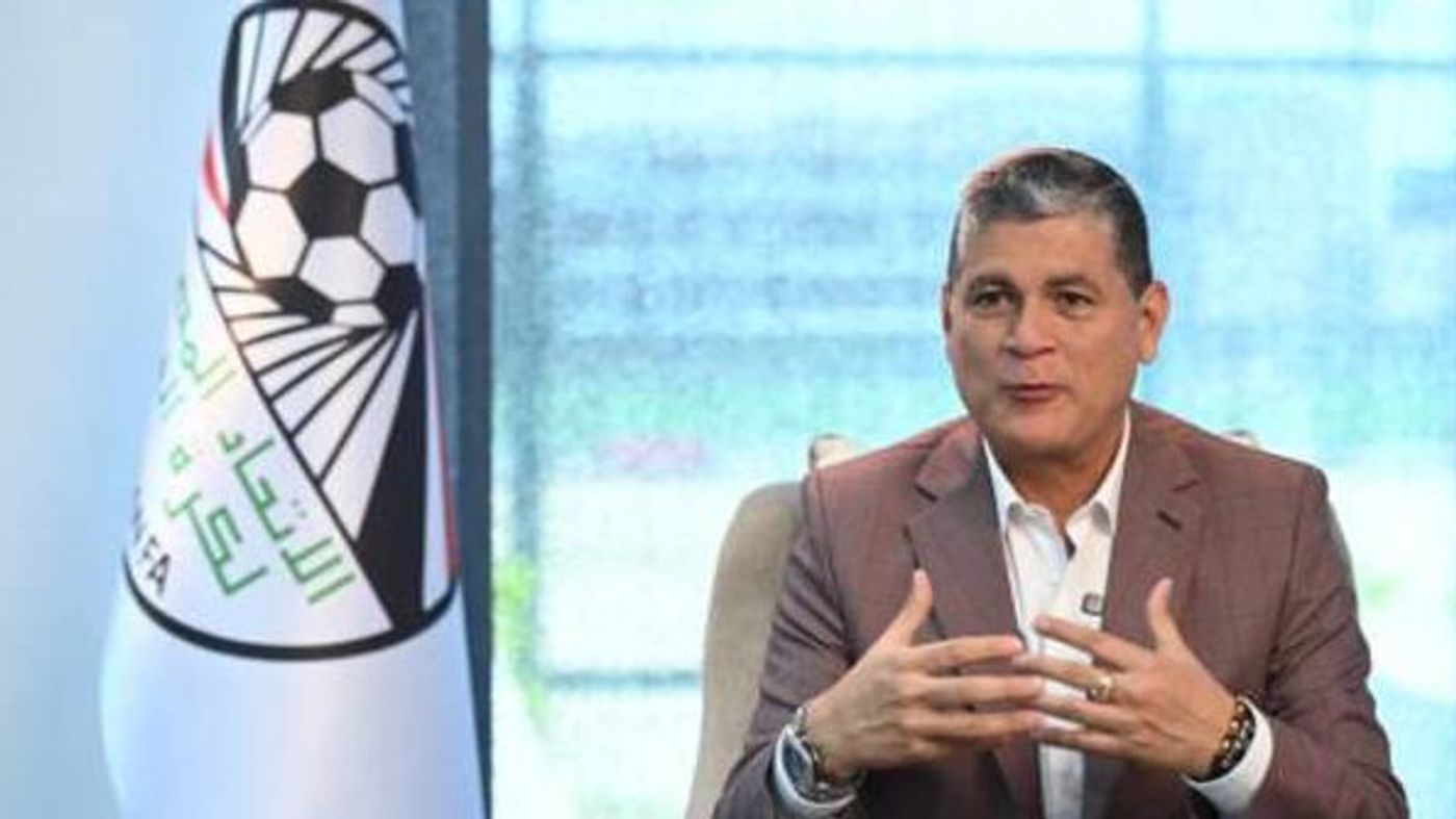 بعد بيانات الأهلي والمصري.. أوسكار رويز يدفع اتحاد الكرة لتحرك حاسم بشأن التحكيم