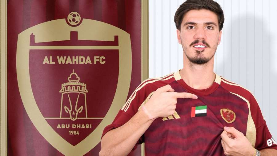 مُبين دهقان