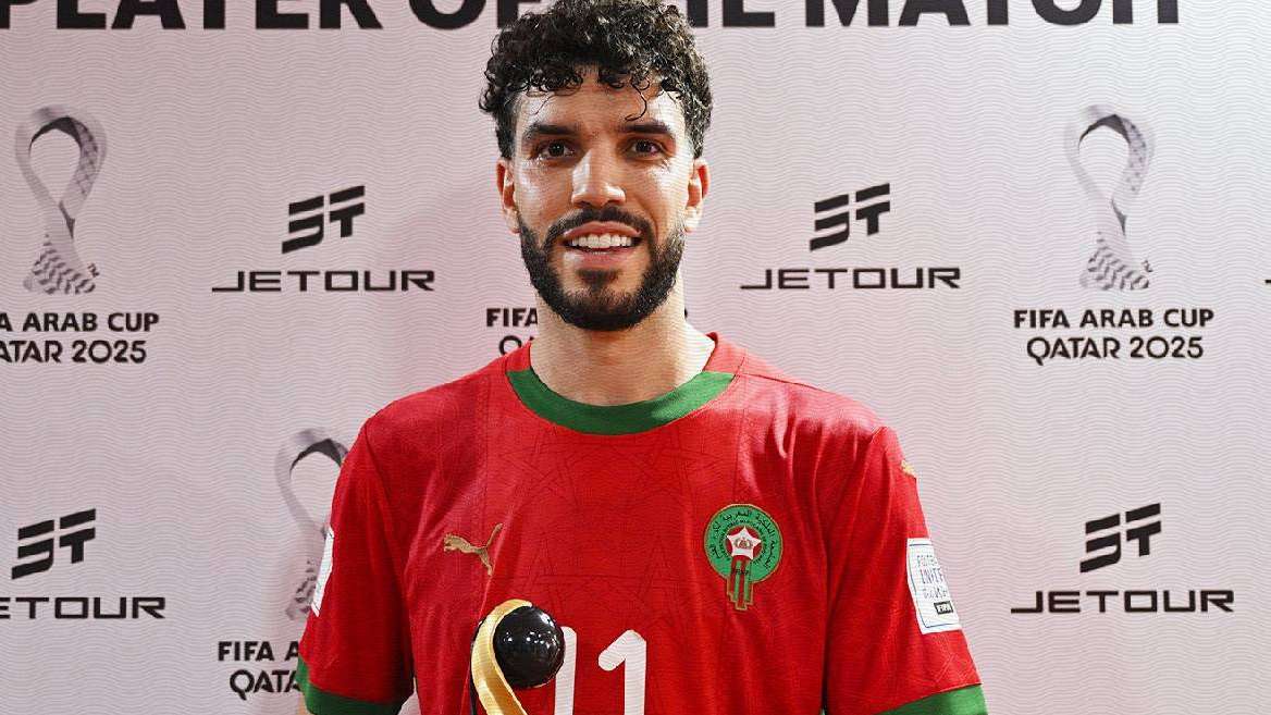 وليد أزارو نجم منتخب المغرب