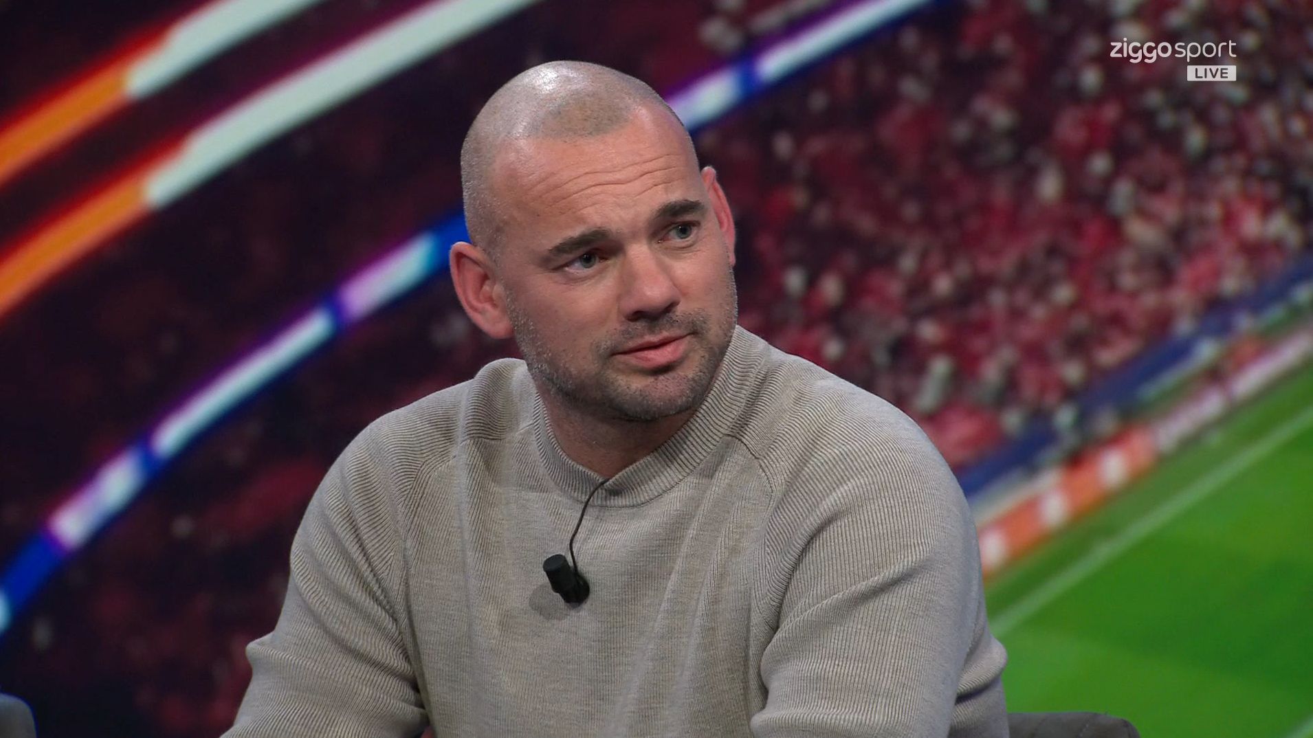 Wesley Sneijder revient sur le terrain avec OSM'75 à 41 ans