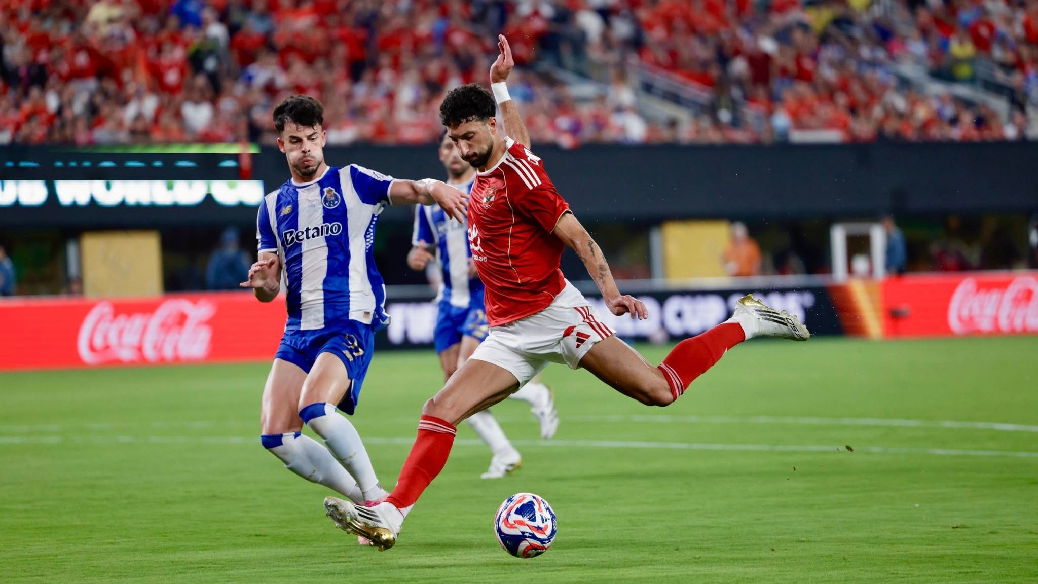 وسام بو علي في مباراة الأهلي وبورتو