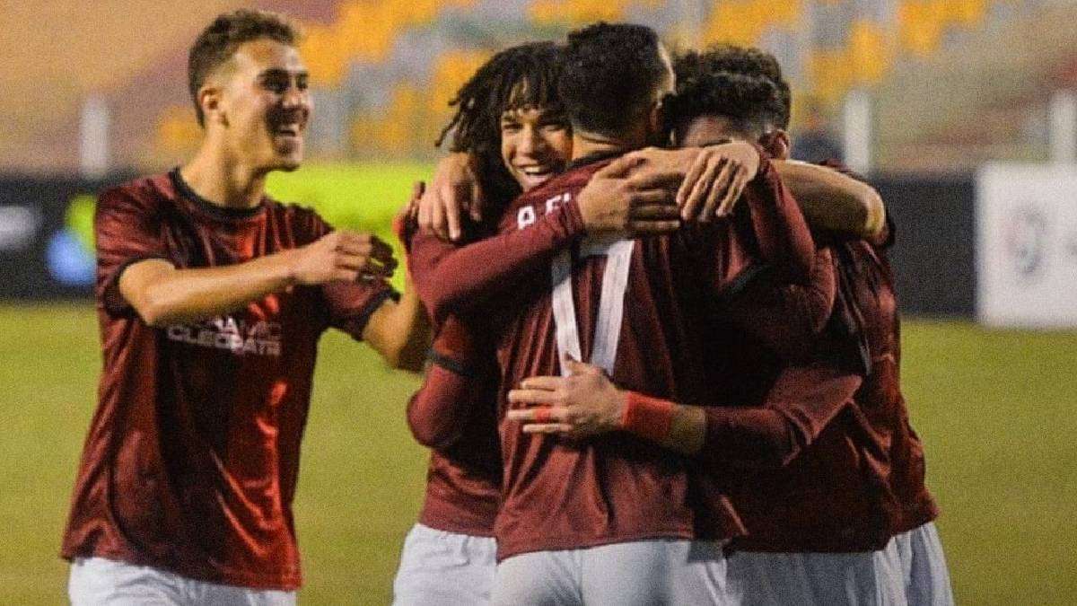 احتفال لاعبي سيراميكا كليوباترا