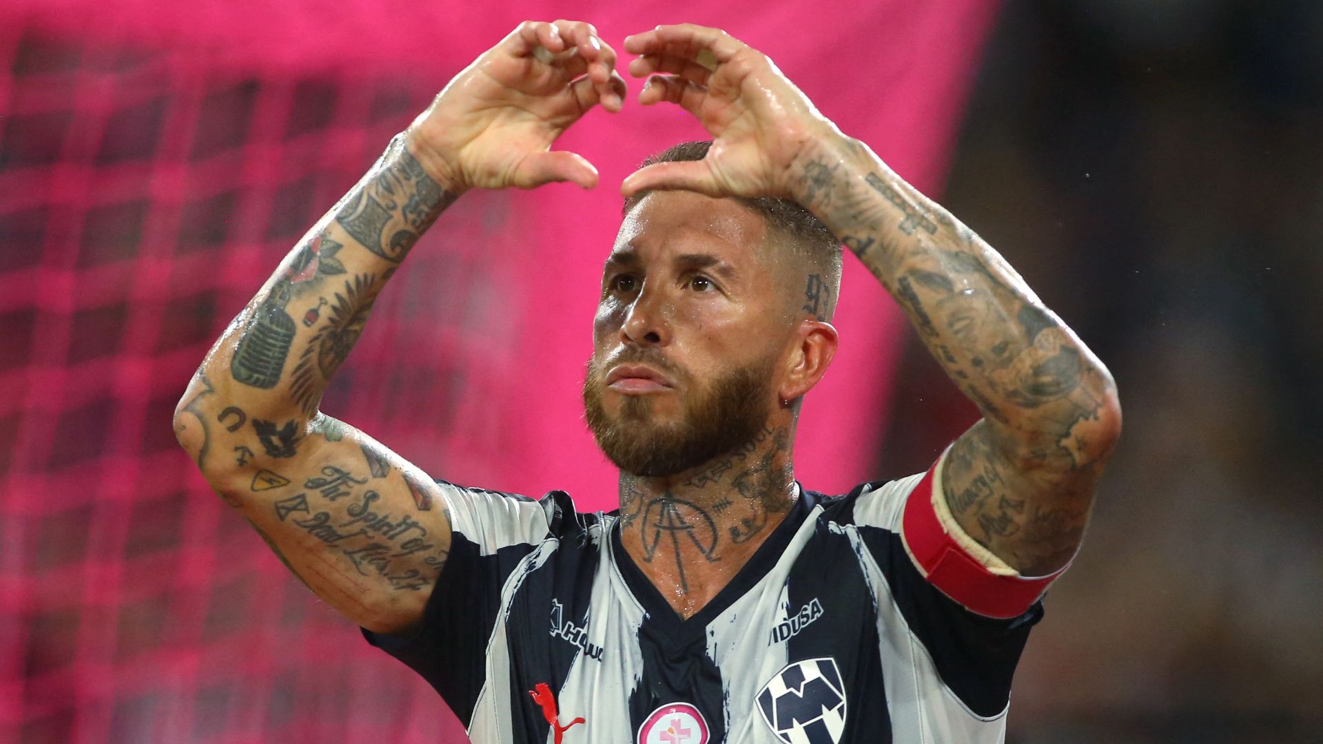 Sergio Ramos in trattativa con Manchester United per un possibile ritorno in Europa