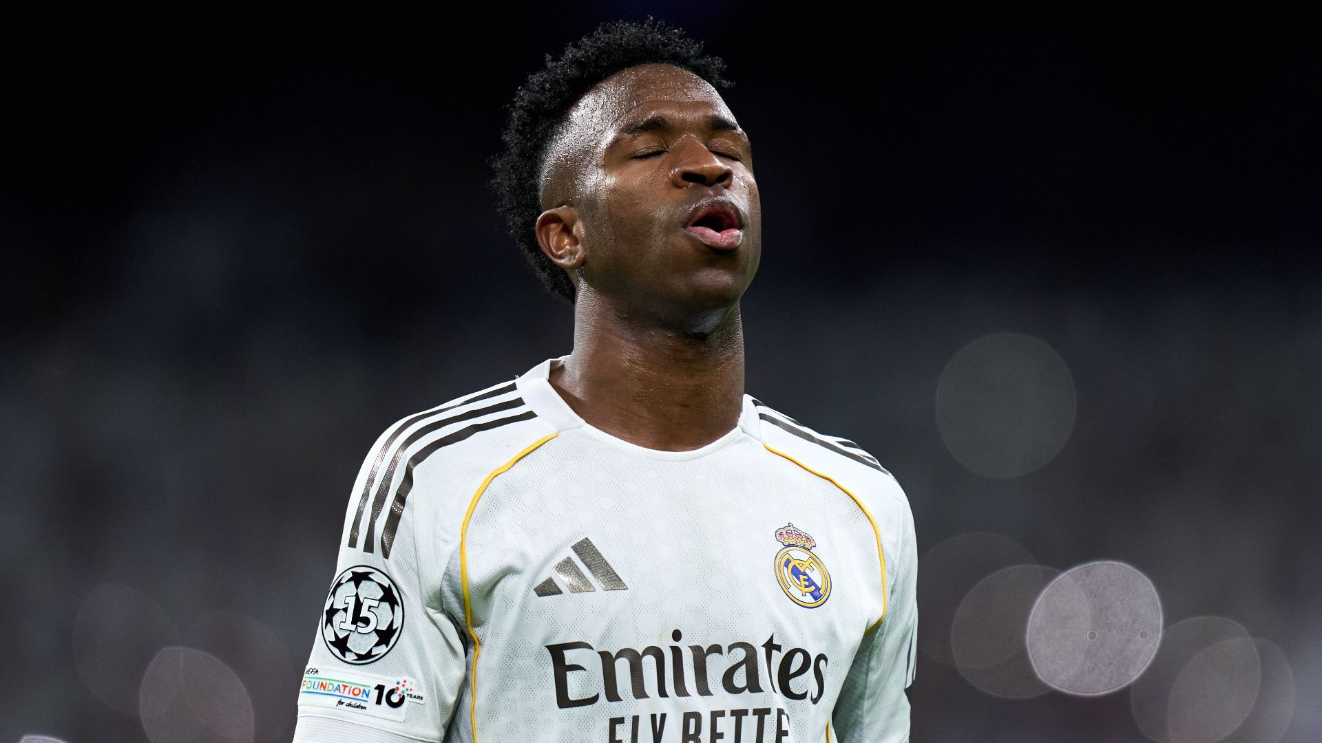 دوناروما يسخر من فينيسيوس في قمة دوري الأبطال بين ريال مدريد ومانشستر سيتي