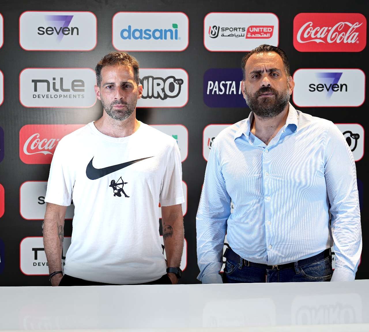 جون إدوارد مع يانيك فيريرا مدرب الزمالك الجديد