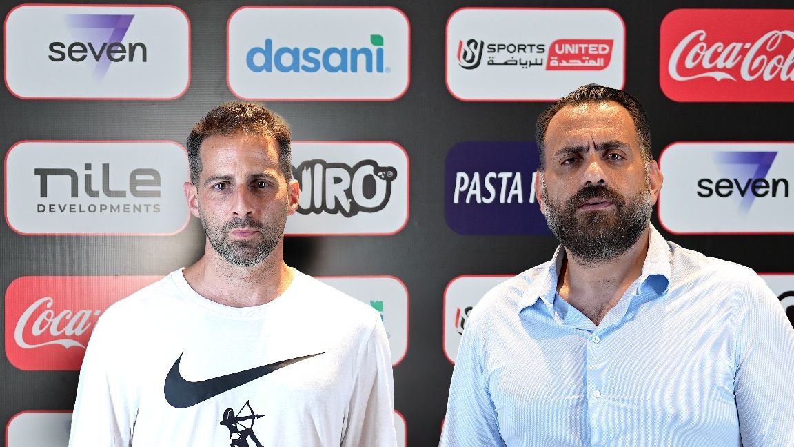 جون إدوارد مع يانيك فيريرا مدرب الزمالك الجديد