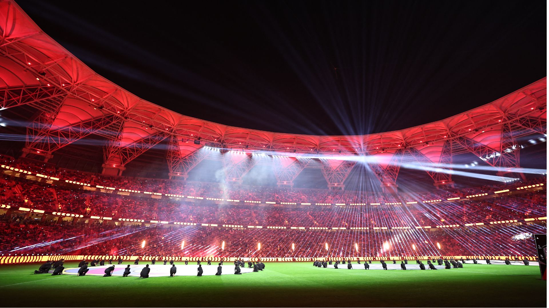 Foto del King Abdullah Sports City (Joha) a Jeddah: stadio iconico e guide per i biglietti