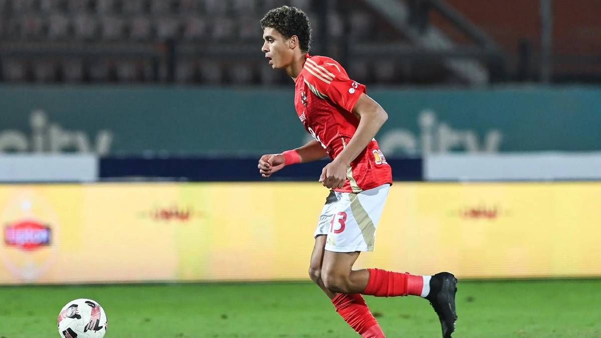 حمزة عبد الكريم مهاجم الأهلي ومنتخب مصر للناشئين