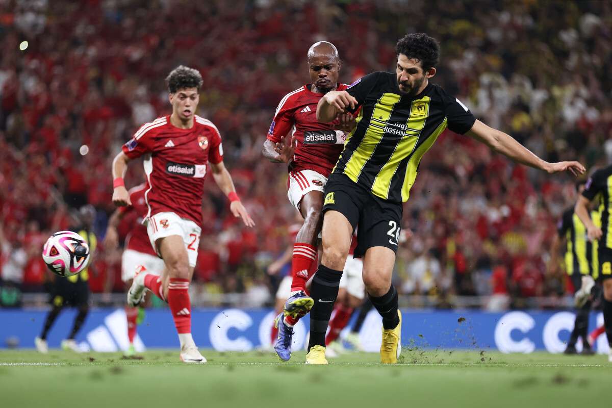 مباراة سابقة بين الأهلي المصري والاتحاد السعودي