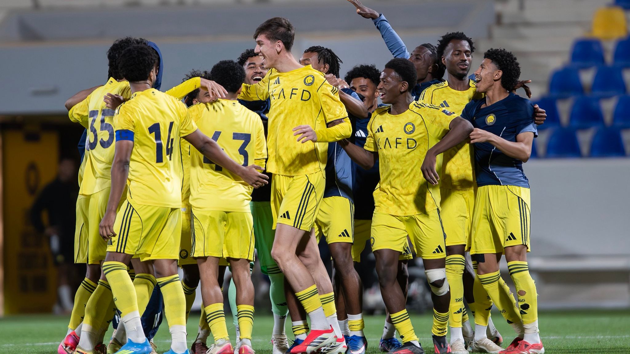 النصر تحت 21 يكتسح الهلال 4-0 في ديربي الشباب بحضور جورج جيسوس