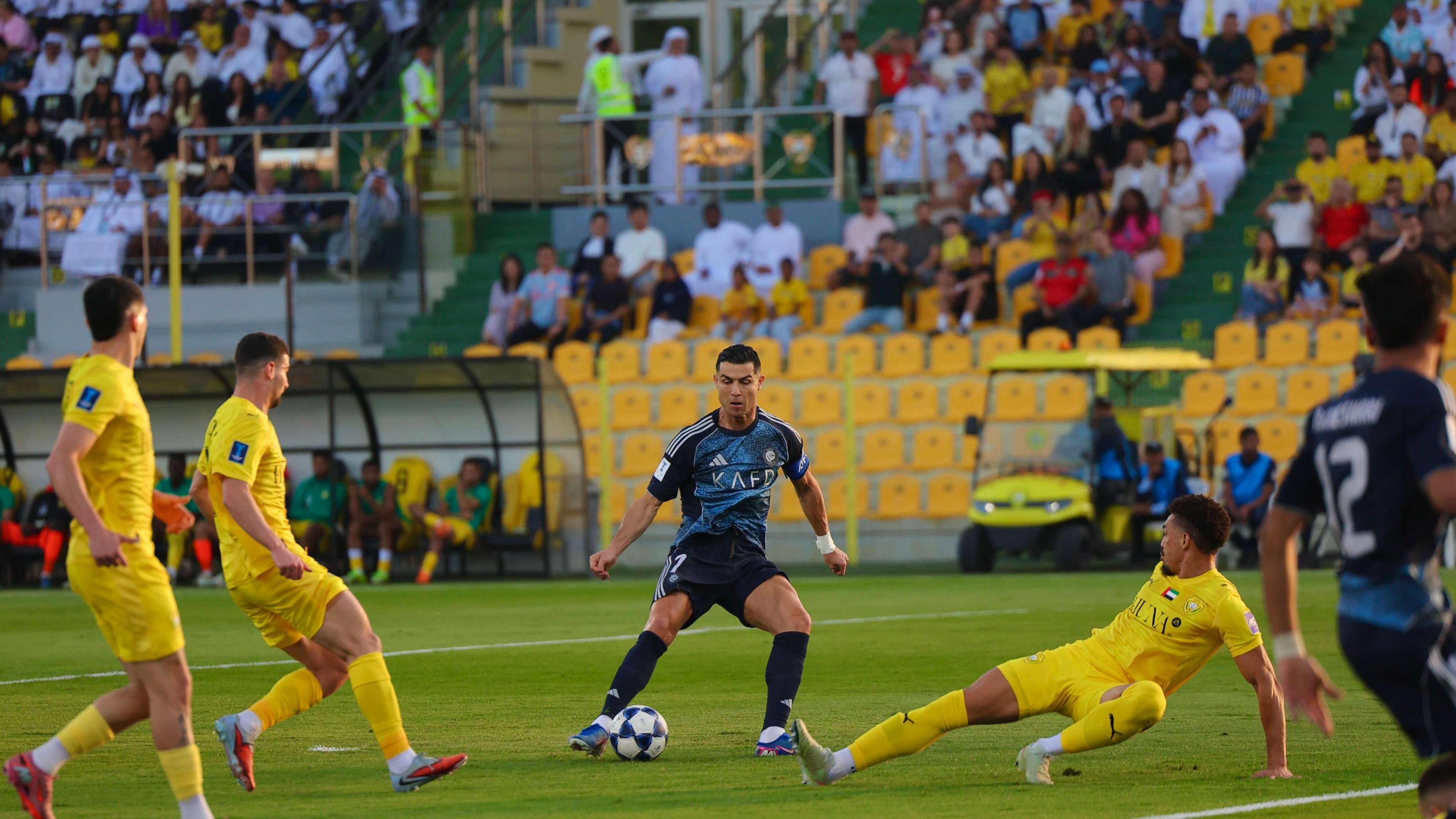 كريستيانو رونالدو قائد النصر في مواجهة الوصل