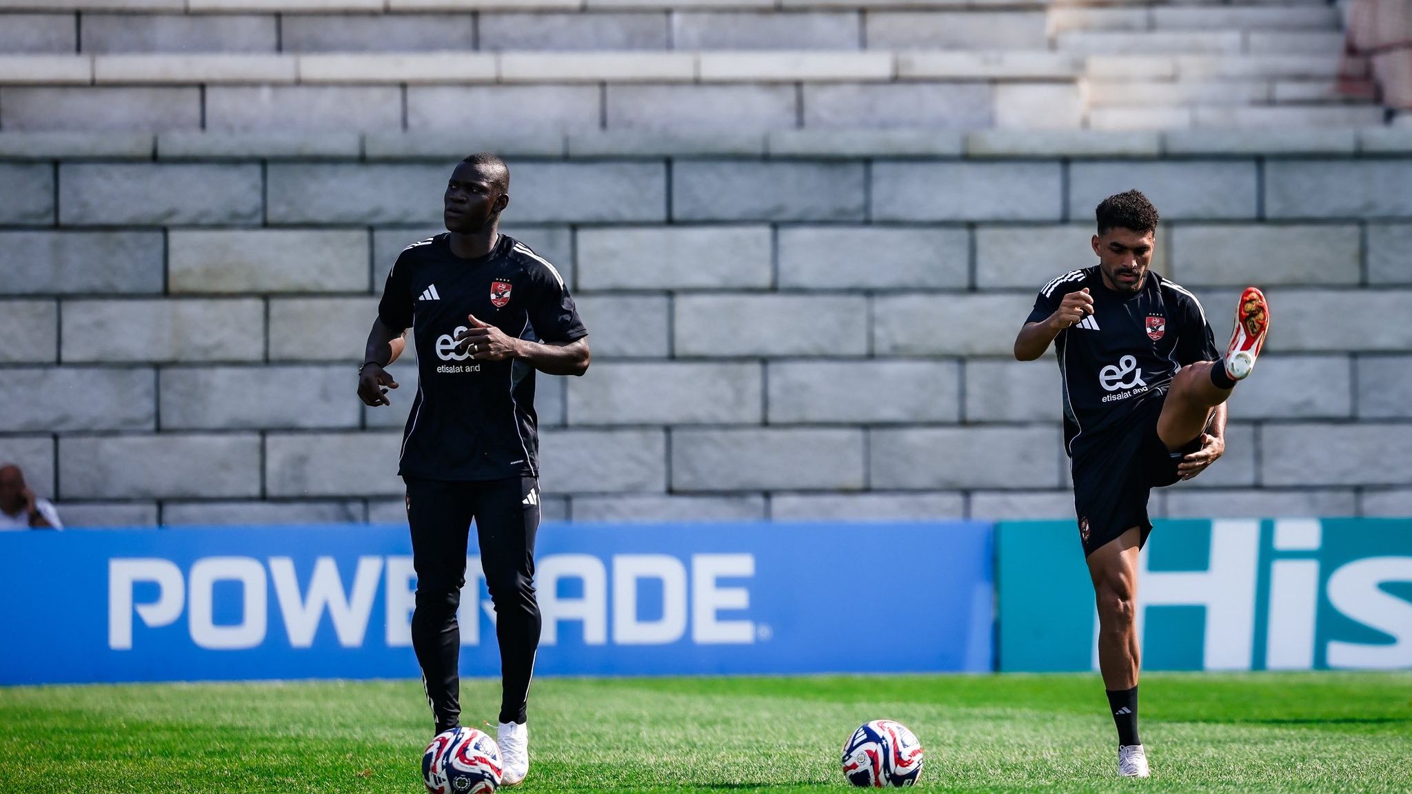 أليو ديانج لاعب الأهلي