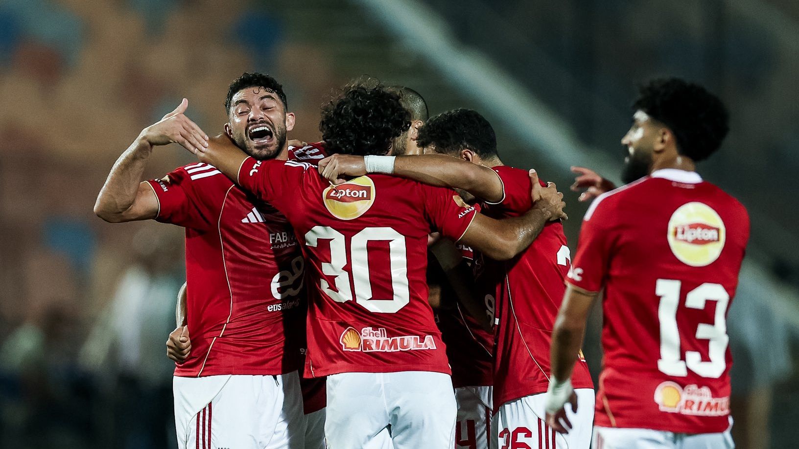 احتفال لاعبي الأهلي