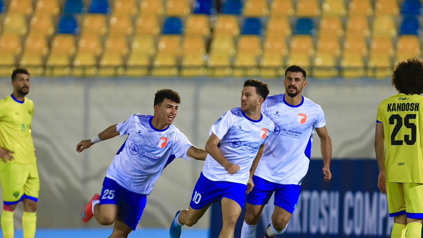 احتفال لاعبي الكرمة