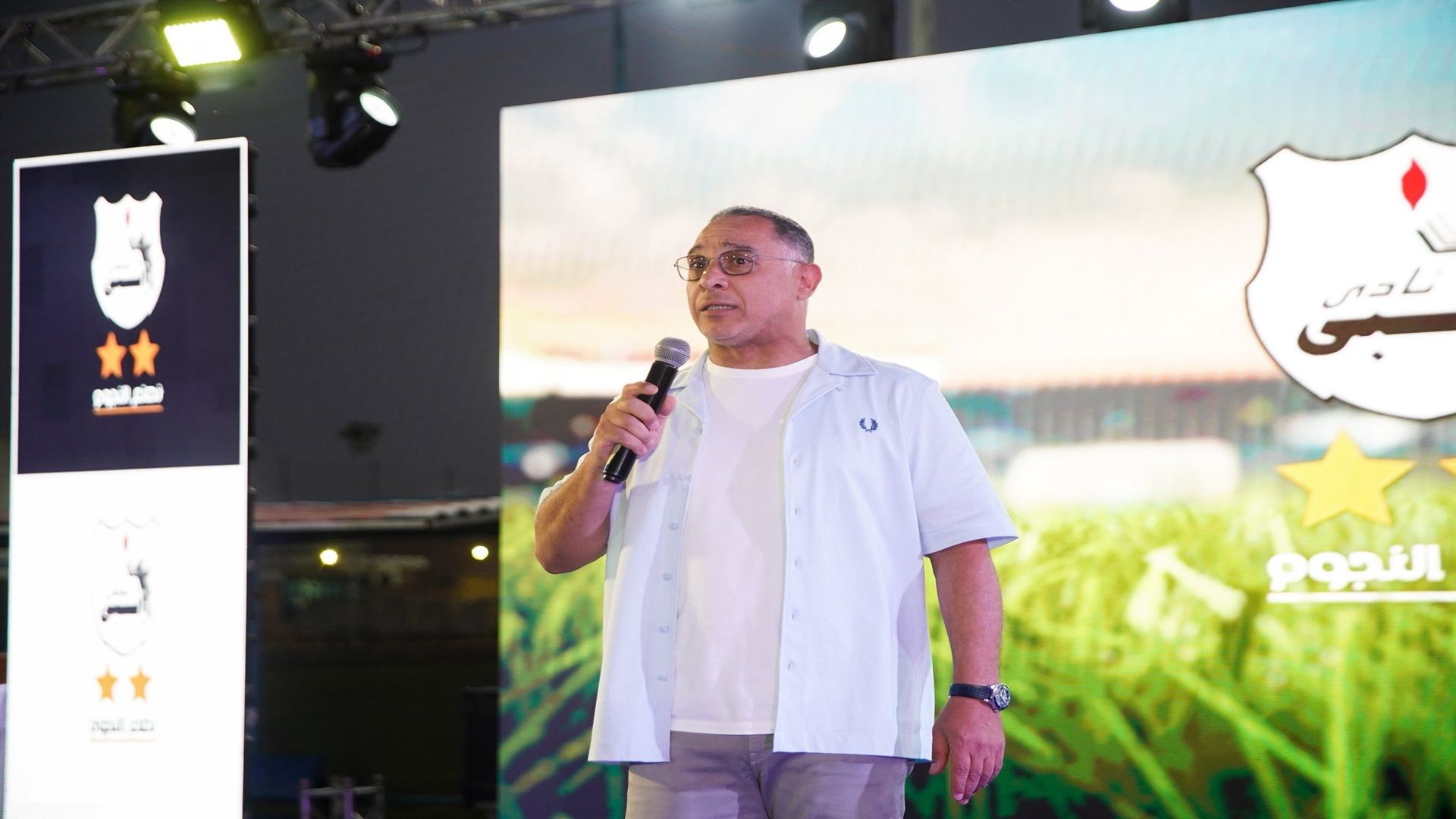 ايمن الشريعي