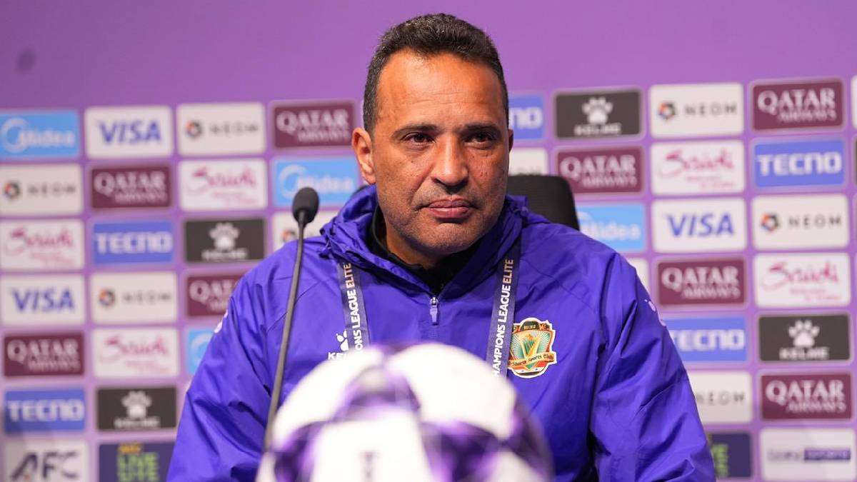 مؤمن سليمان المدير الفني لفريق الشرطة العراقي