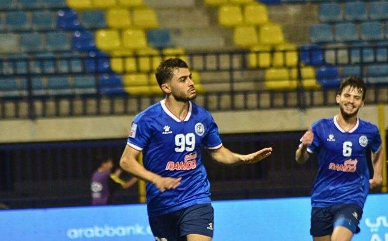 احتفال شرارة لاعب الرمثا