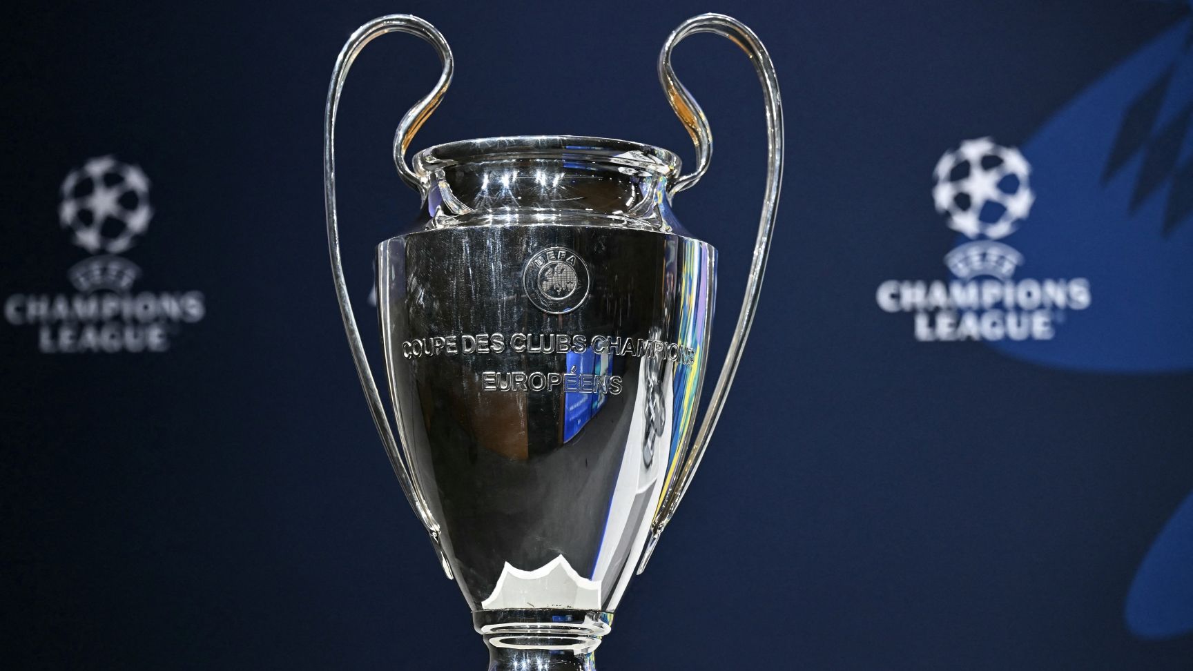 "يويفا" يعلن عن أفضل لاعب بجولة دوري أبطال أوروبا