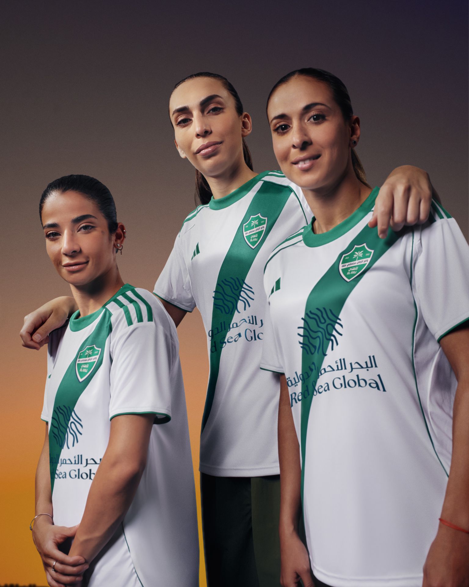 قميص الأهلي السعودي الجديد