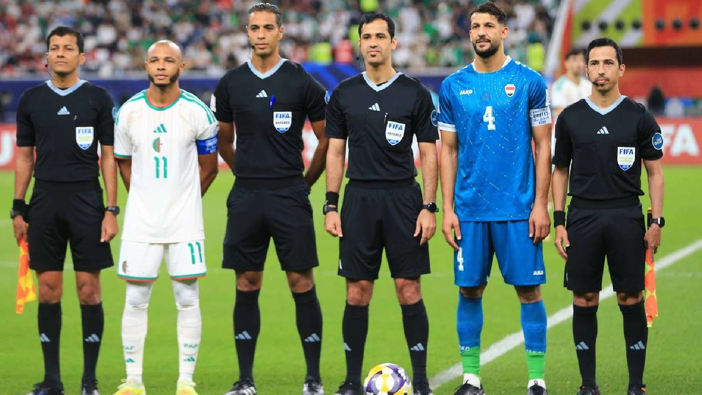 مباراة العراق والجزائر