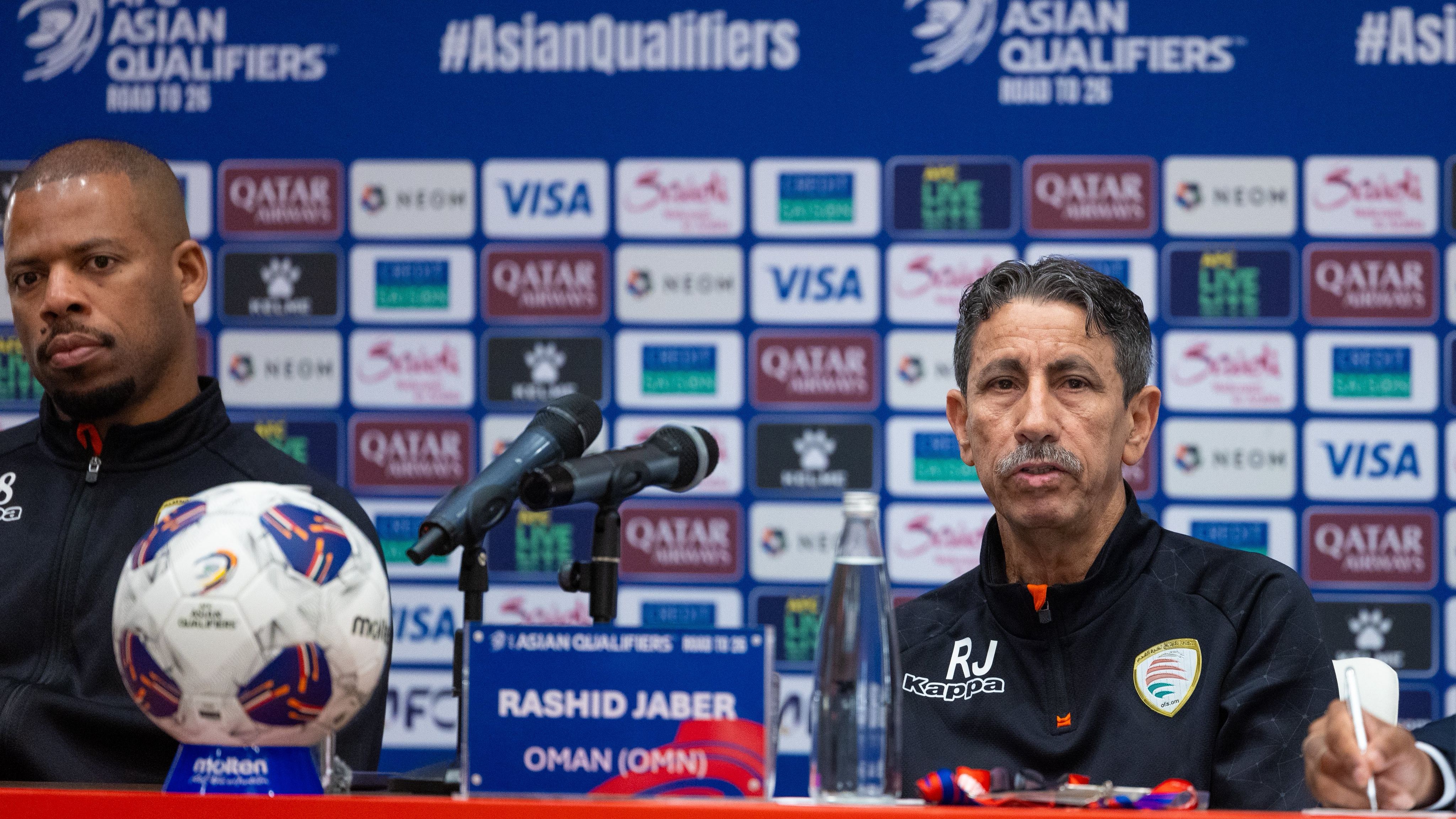المؤتمر الصحفي للمدرب رشيد جابر المدير الفني لمنتخب عمان