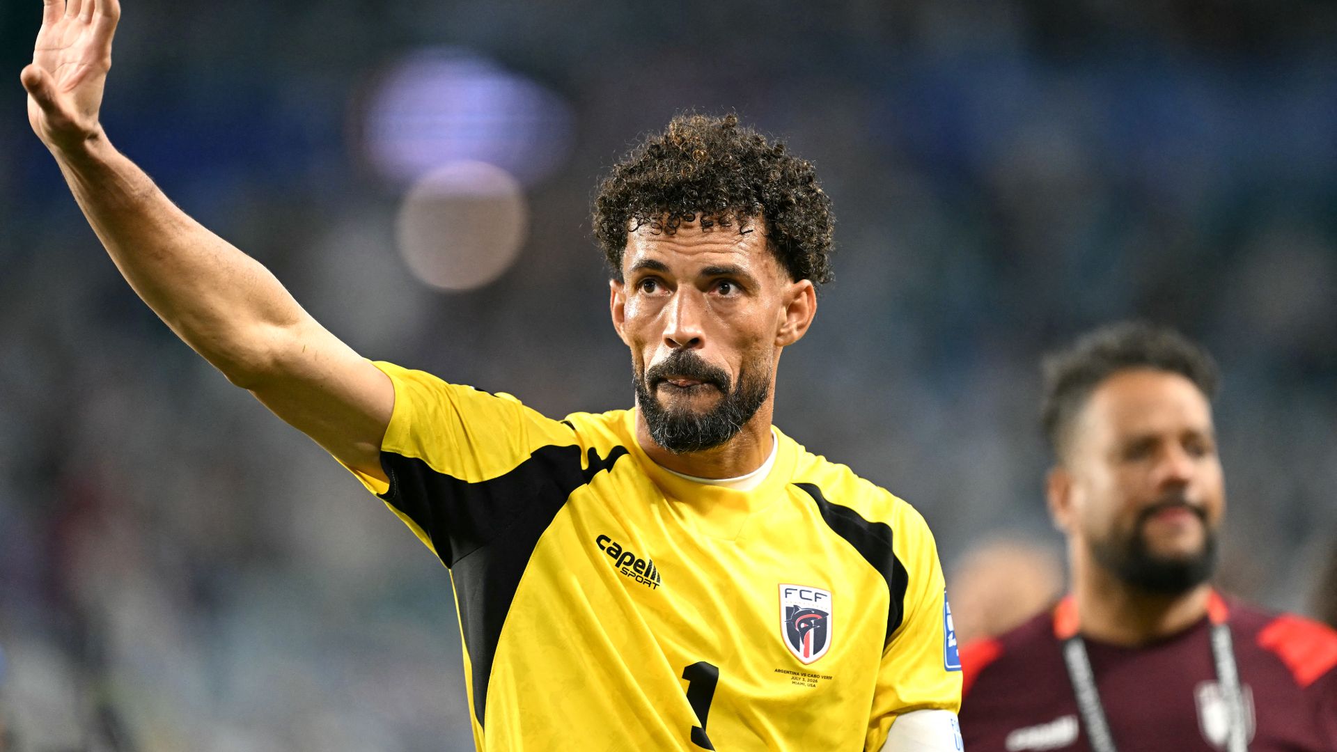 صورة.. هل انهار انتقال فوزينيا إلى الدوري المغربي؟