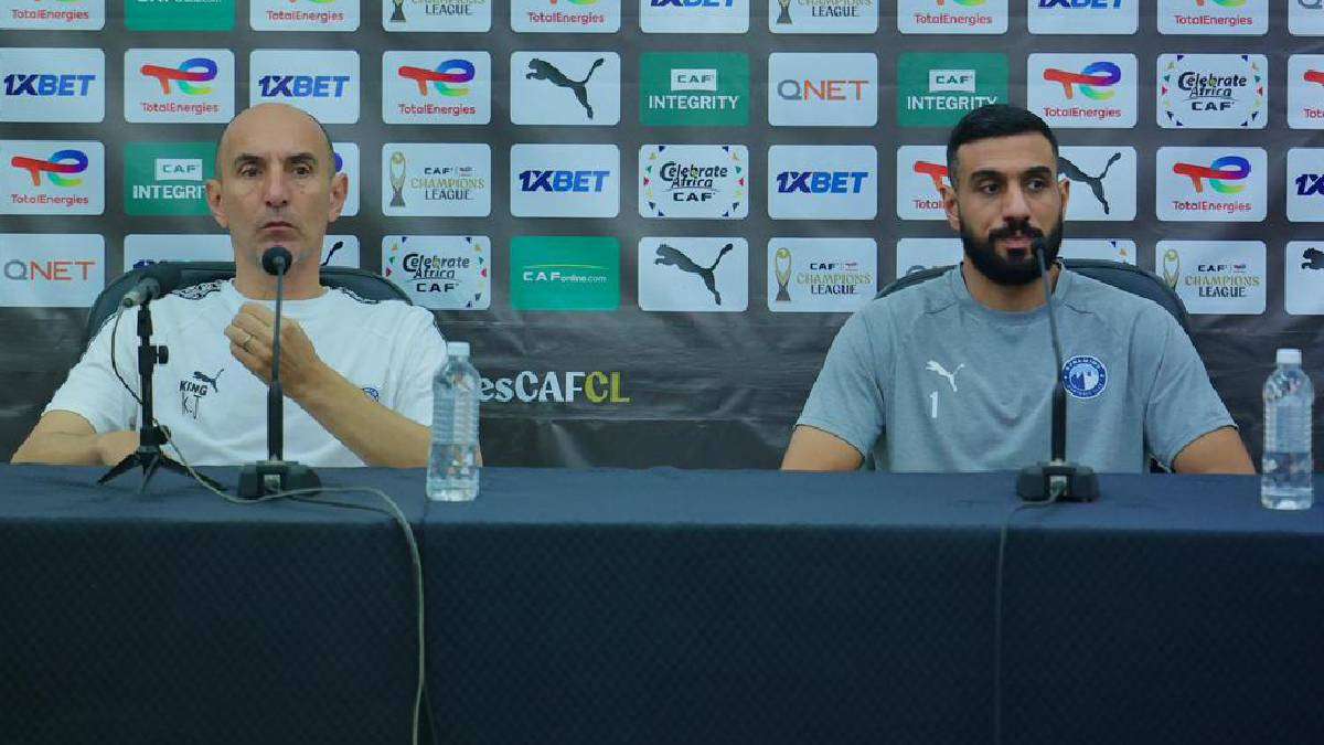 المؤتمر الصحفي لمدرب بيراميدز كرونسلاف يورتشيتش وأحمد الشناوي