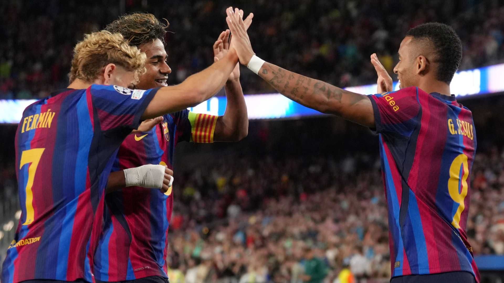 هدف مانشستر يونايتد: أتوقع اتصالًا من برشلونة