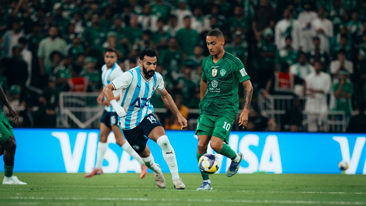المنتشري: ميندي أنقذ الأهلي من هزيمة ثقيلة أمام بيراميدز