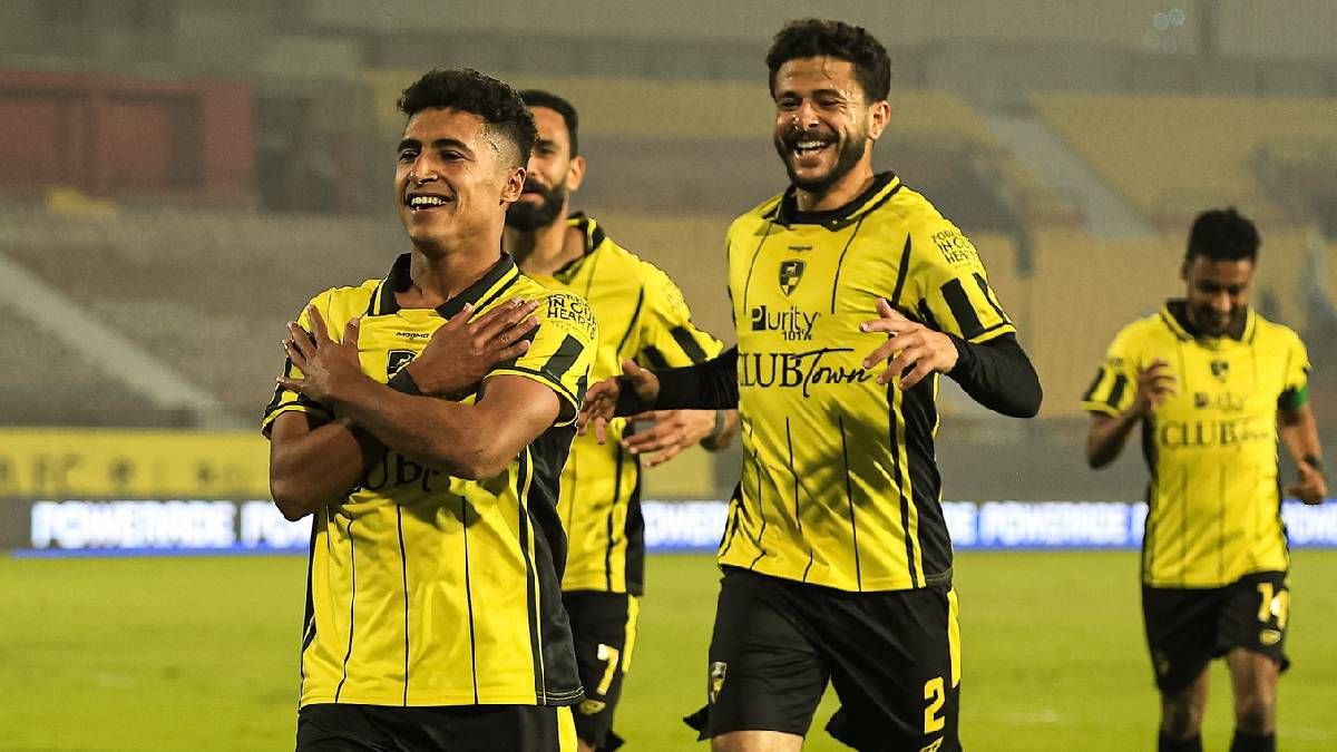 احتفال لاعبي وادي دجلة