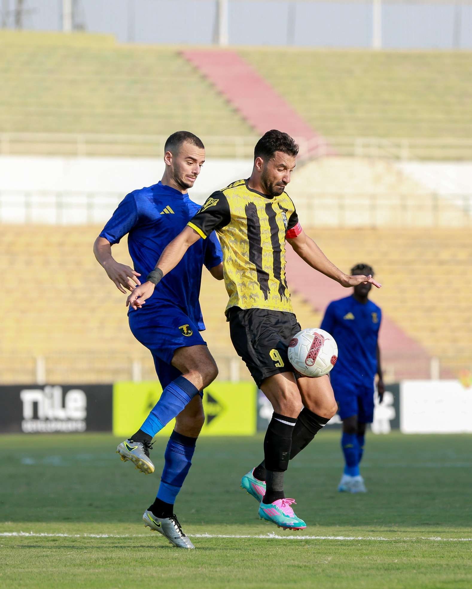 مباراة المقاولون العرب وكهرباء الإسماعيلية في الدوري المصري