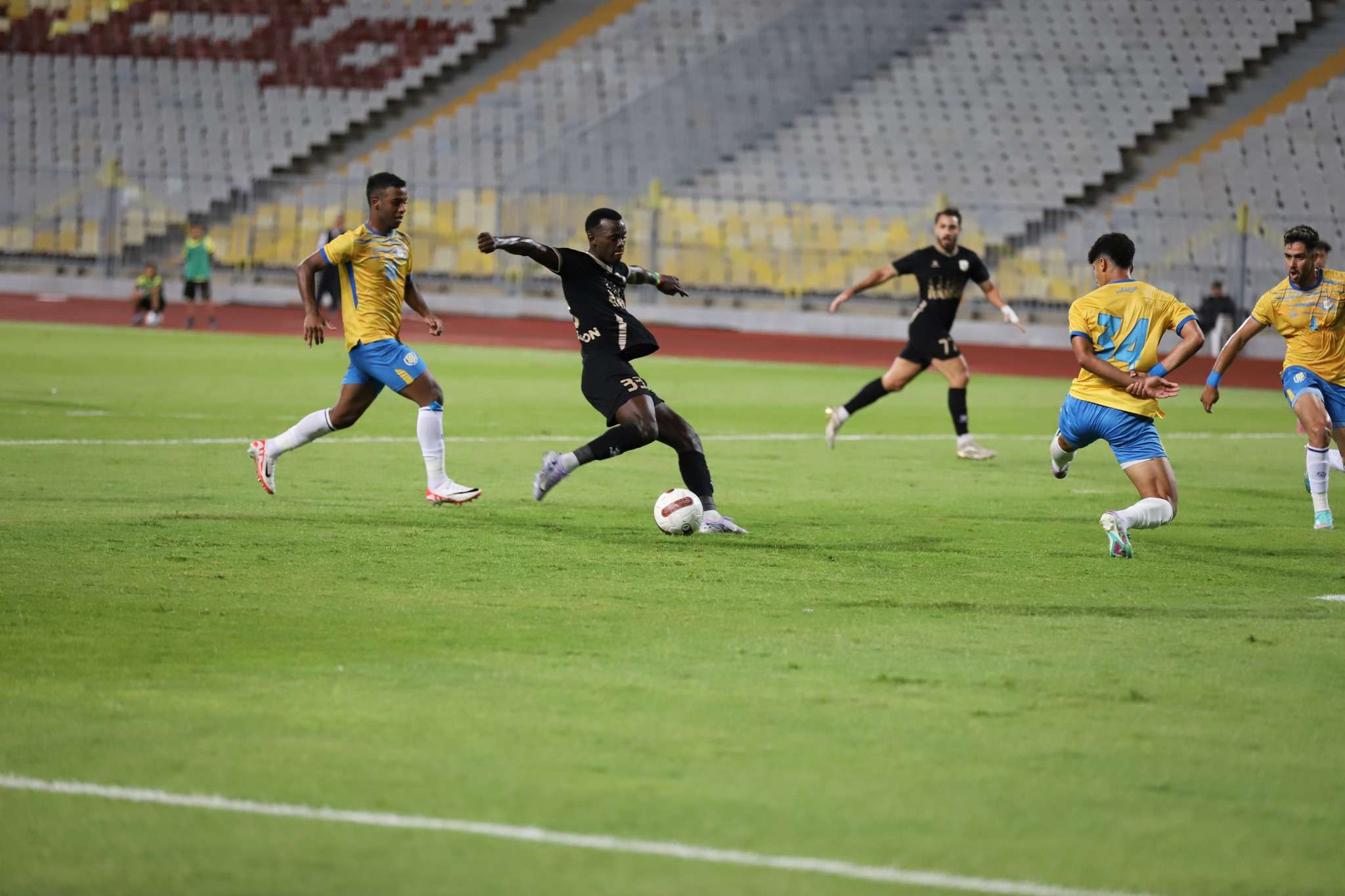 مباراة فاركو والإسماعيلي في الدوري المصري