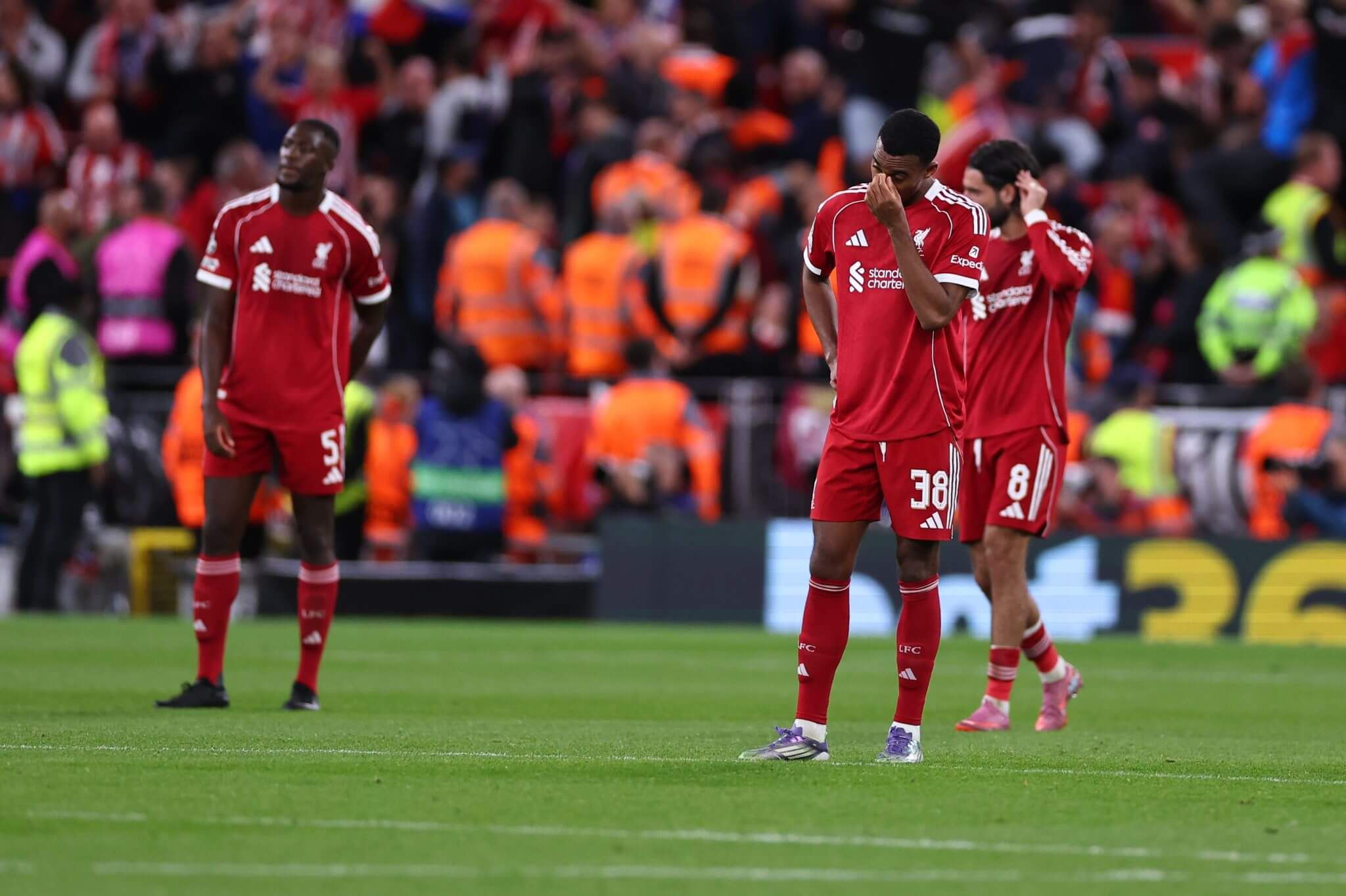 حزن لاعبي ليفربول