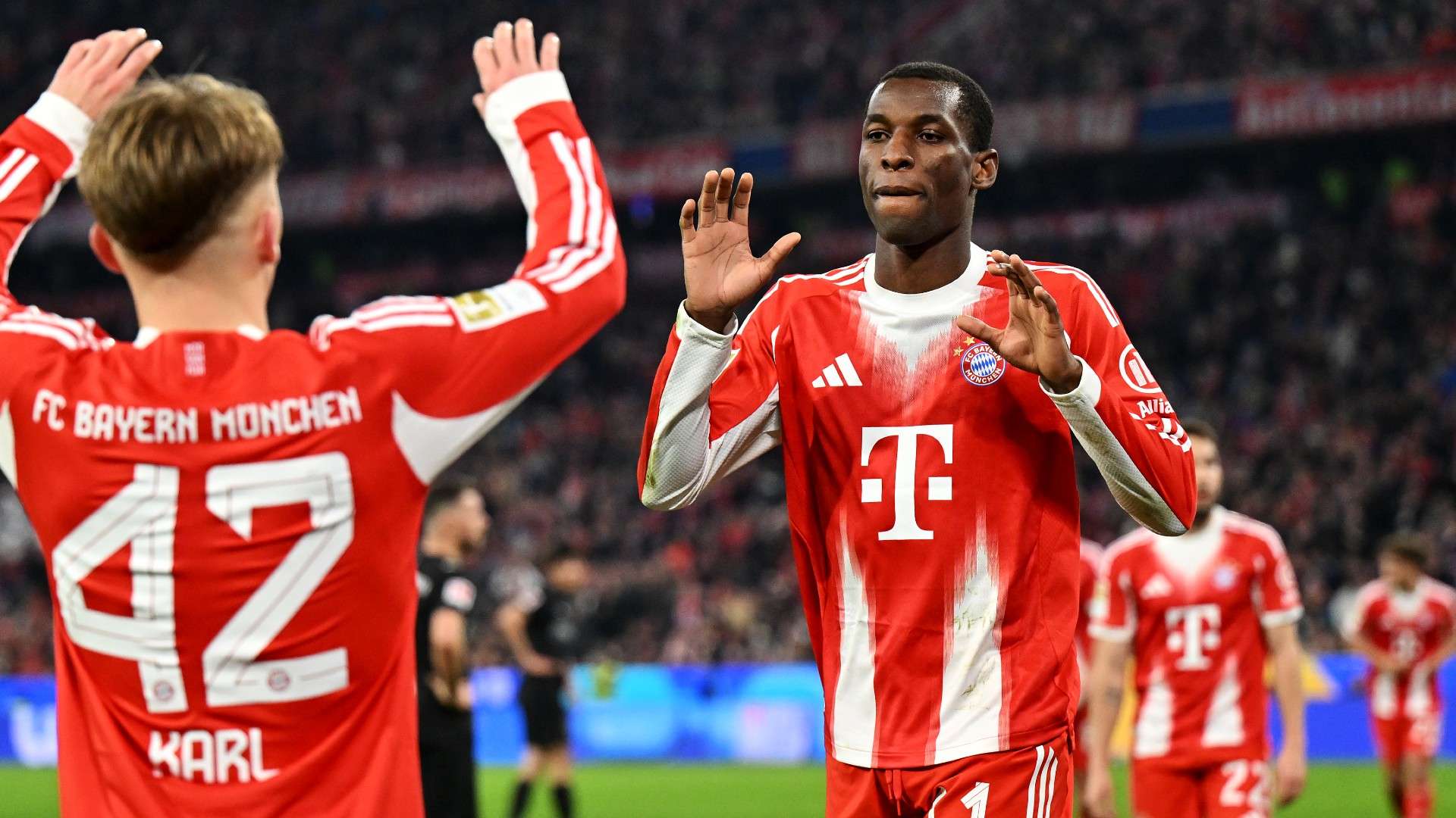 NICOLAS JACKSON BAYERN MÜNCHEN