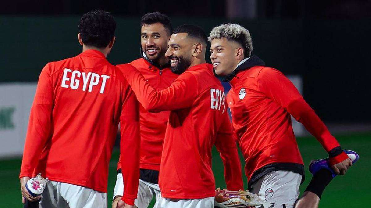 تريزيجيه يشارك في مران منتخب مصر